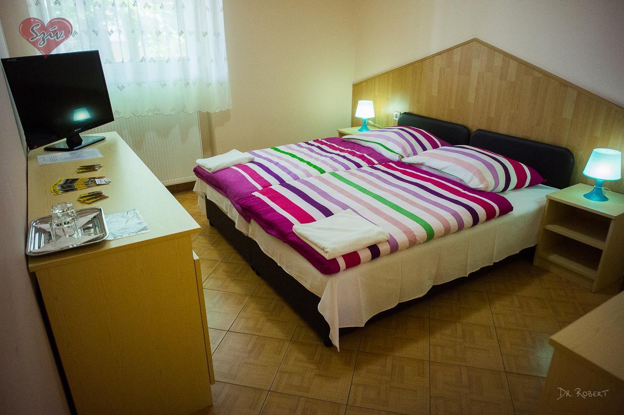 Civis Szallashely * Debrecen